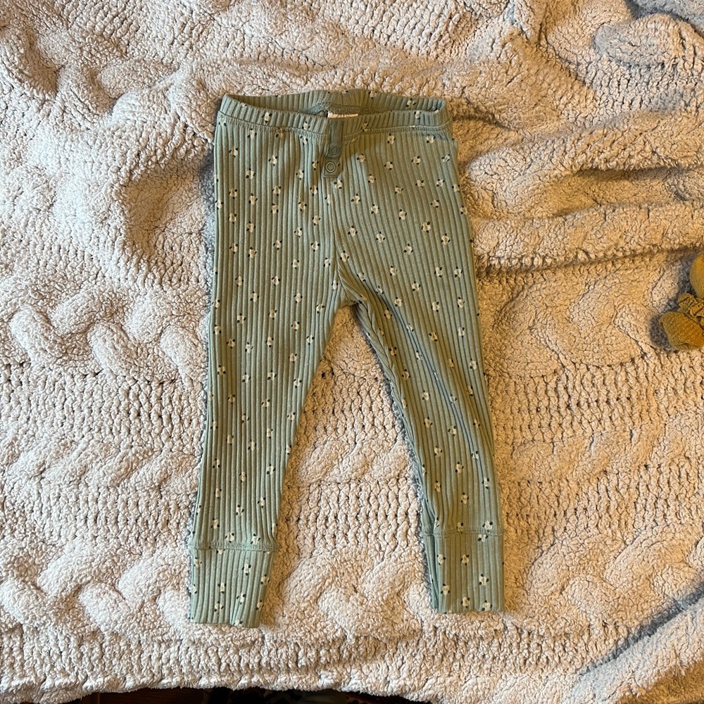 Zara 2-3T floral ribbed leggings